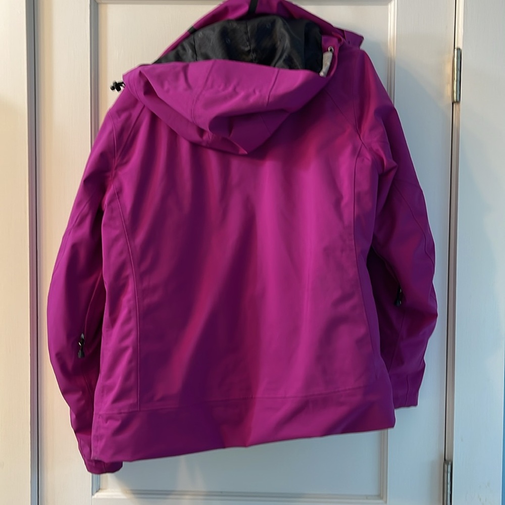 Sunice Ski Jacket - image 5